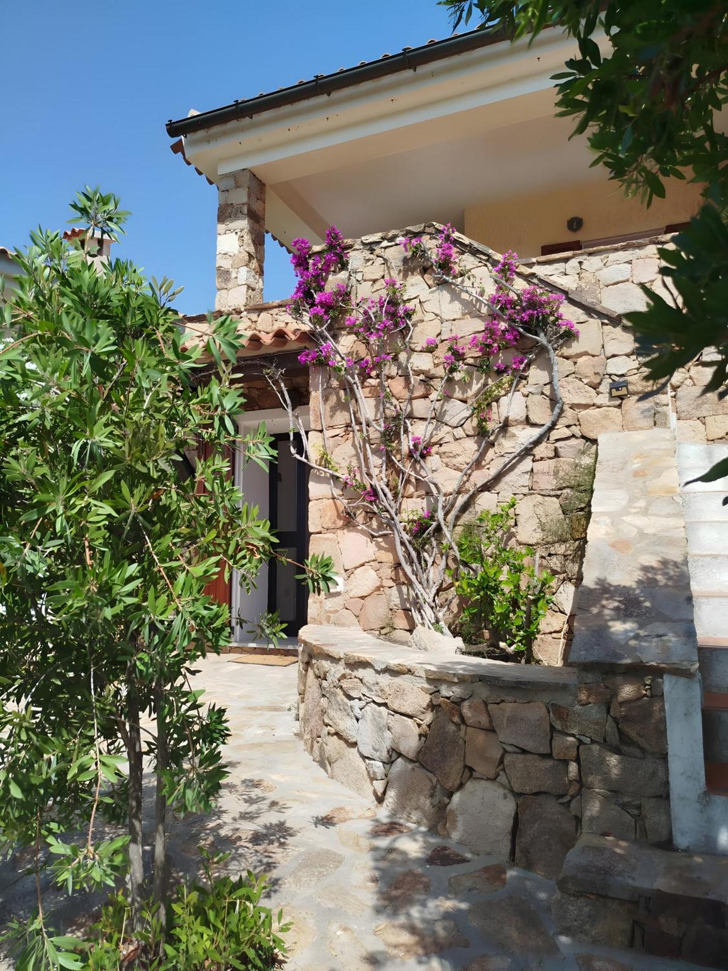 Villa Vista Mare Cala Ginepro Punta Molara Exteriér fotografie