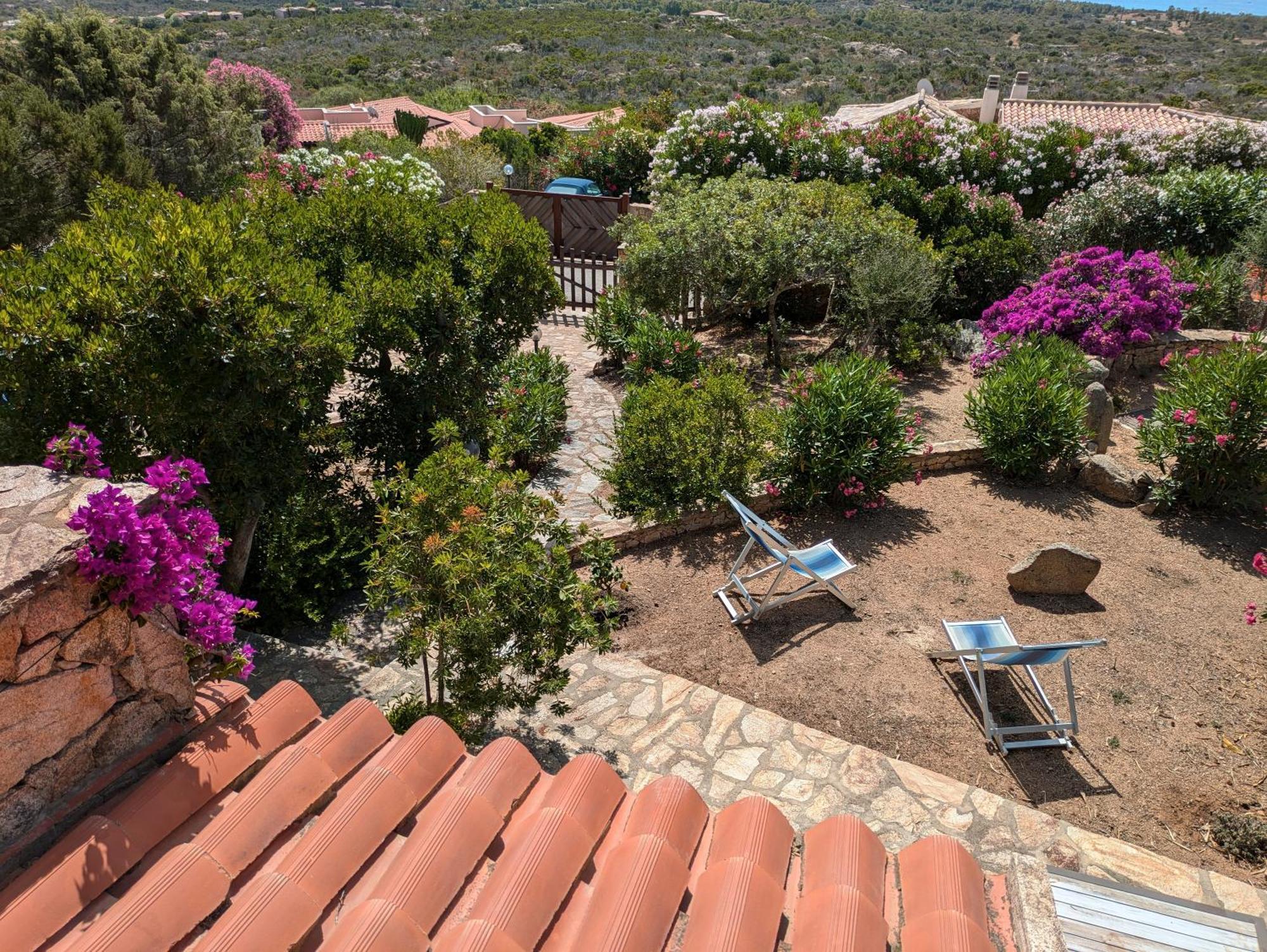 Villa Vista Mare Cala Ginepro Punta Molara Exteriér fotografie